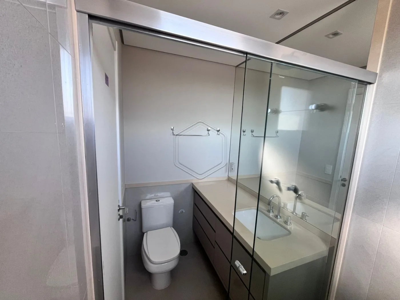 Alugar Apartamento / Padr&atilde;o em Condom&iacute;nio em Dourados R$ 5.500,00 - Foto 13