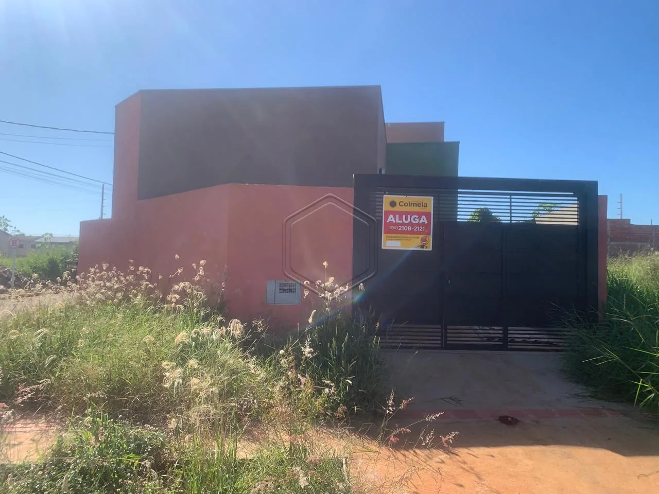 Alugar Casa Residencial / Padr&atilde;o em Dourados R$ 1.300,00 - Foto 1