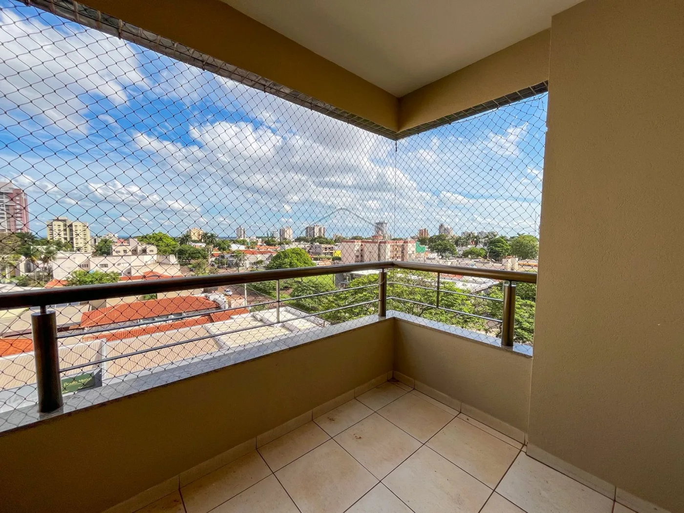 Alugar Apartamento / Padr&atilde;o em Condom&iacute;nio em Dourados R$ 2.100,00 - Foto 5