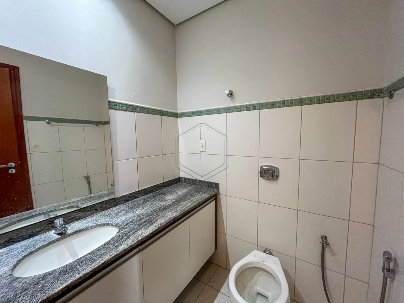 Alugar Apartamento / Padr&atilde;o em Condom&iacute;nio em Dourados R$ 2.100,00 - Foto 13