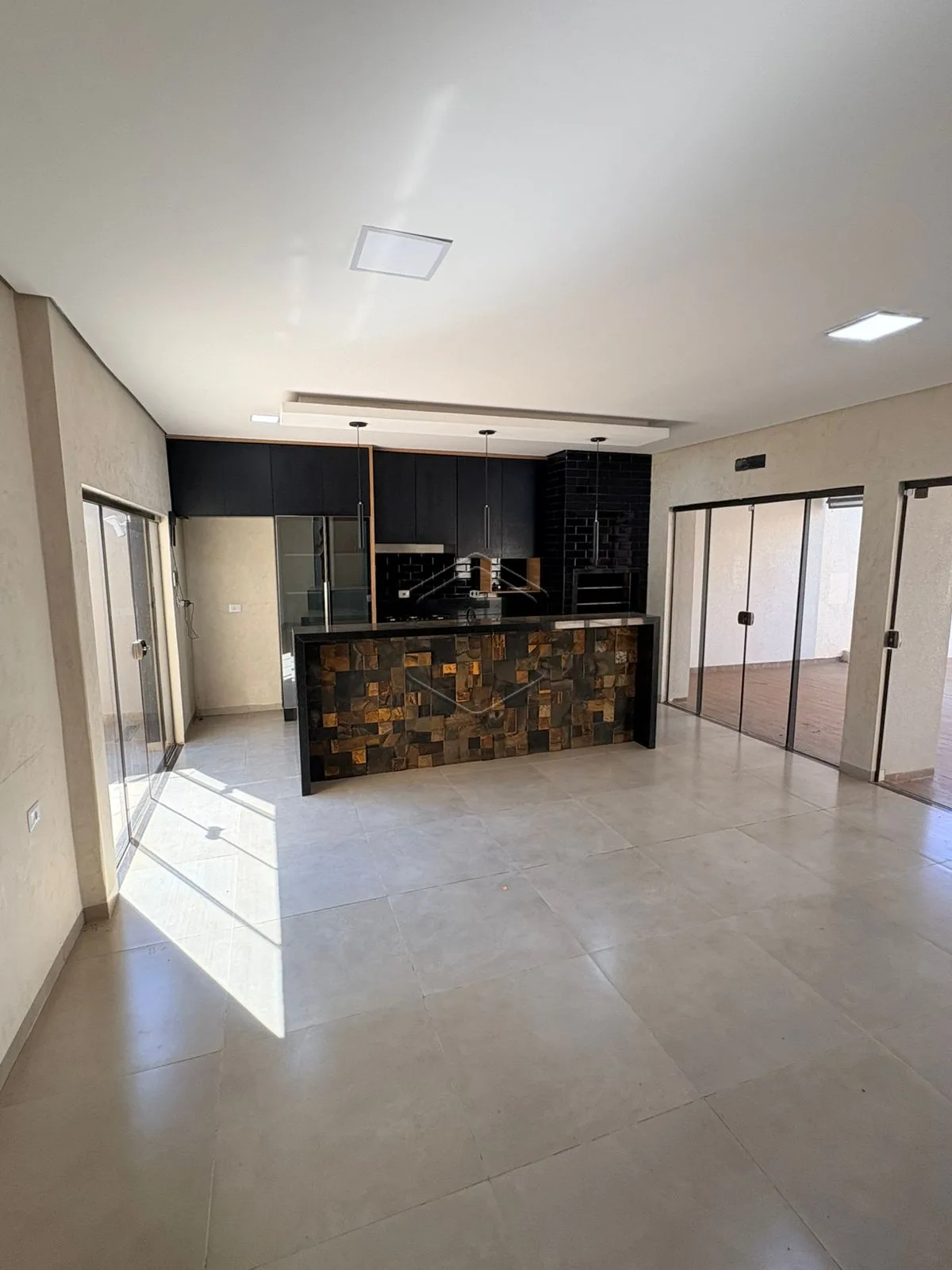 Comprar Casa Residencial / Padr&atilde;o em Dourados R$ 799.900,00 - Foto 2