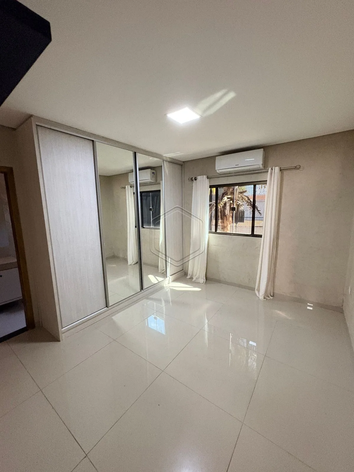 Comprar Casa Residencial / Padr&atilde;o em Dourados R$ 799.900,00 - Foto 4