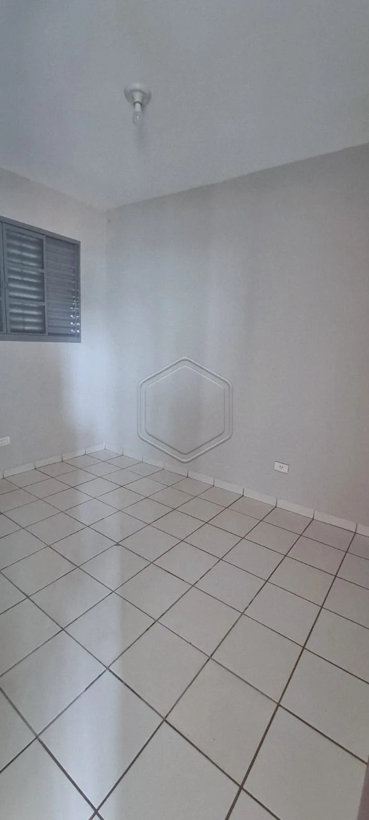 Comprar Apartamento / Padr&atilde;o em Condom&iacute;nio em Dourados R$ 150.000,00 - Foto 3
