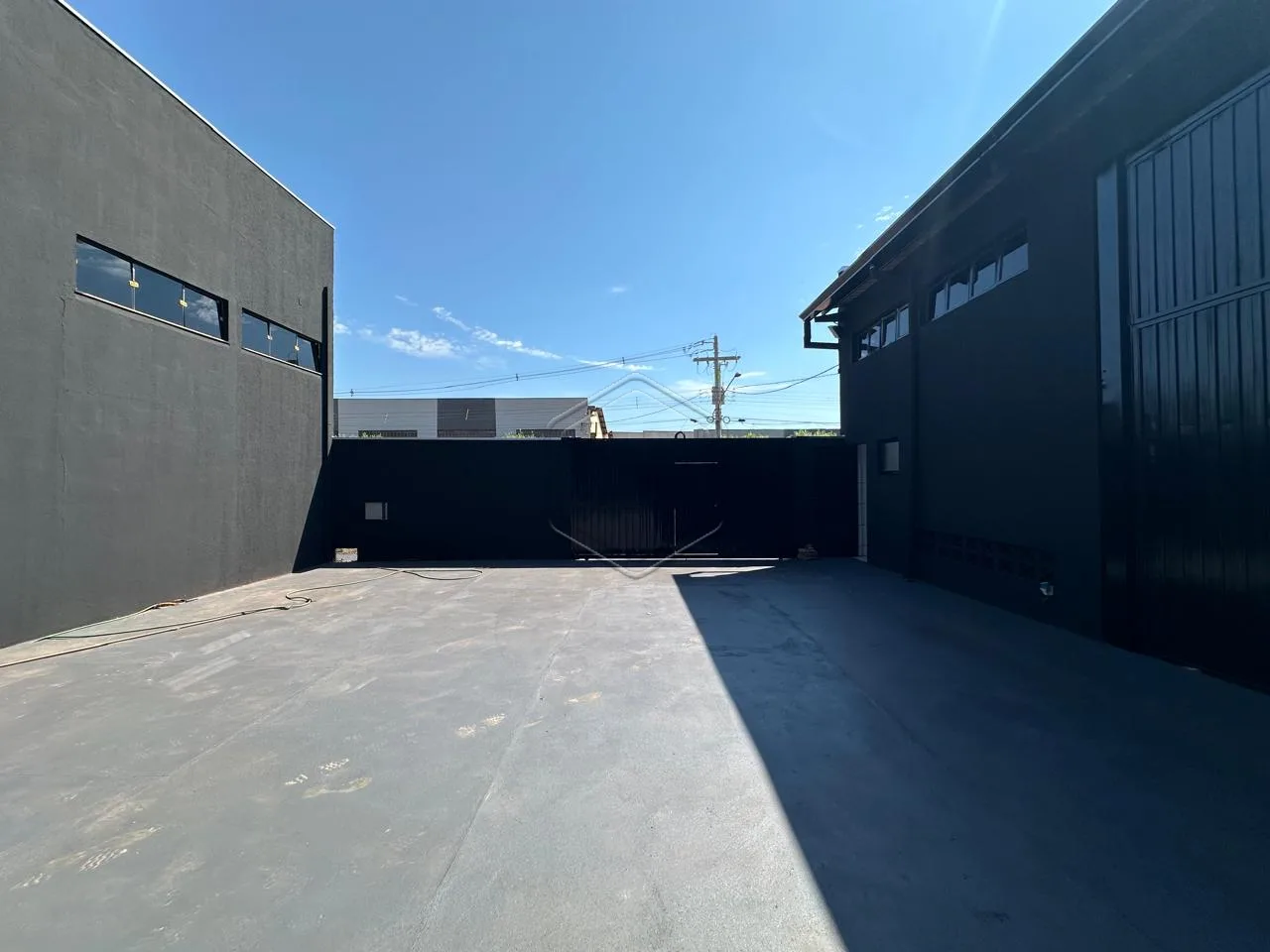 Alugar Comercial / Sal&atilde;o em Dourados R$ 15.000,00 - Foto 16