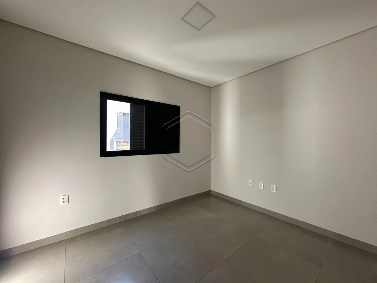 Alugar Casa Residencial / Condom&iacute;nio em Dourados R$ 2.500,00 - Foto 10