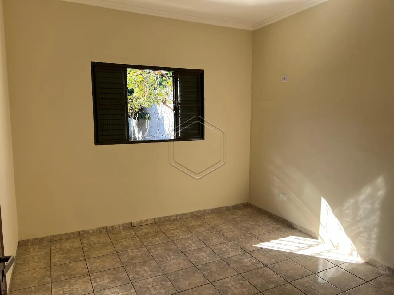 Alugar Casa Residencial / Padr&atilde;o em Dourados R$ 2.100,00 - Foto 6