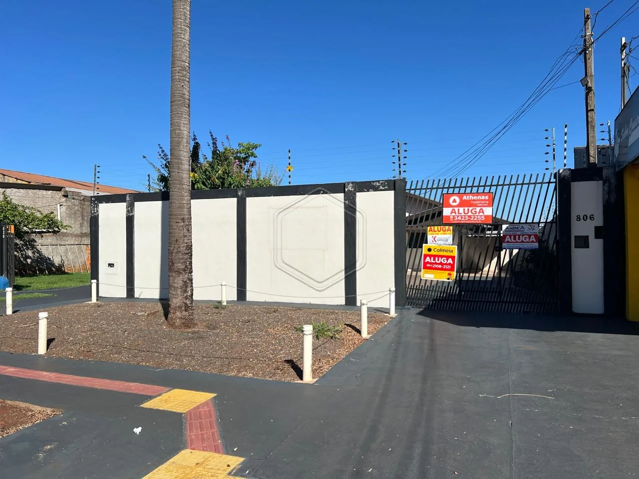 Alugar Casa Residencial / Padr&atilde;o em Dourados R$ 2.100,00 - Foto 1