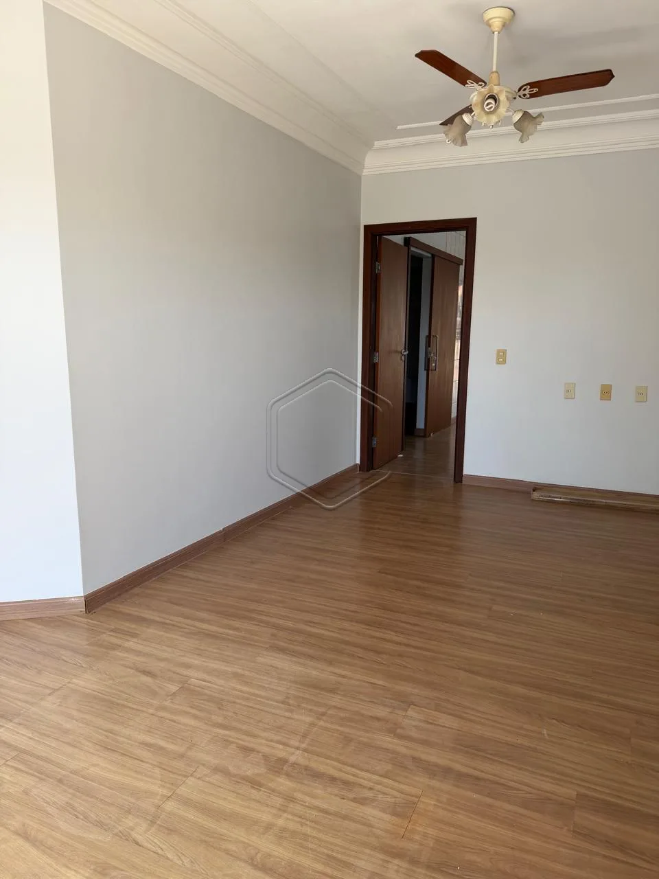 Comprar Casa Residencial / Padr&atilde;o em Dourados R$ 950.000,00 - Foto 3