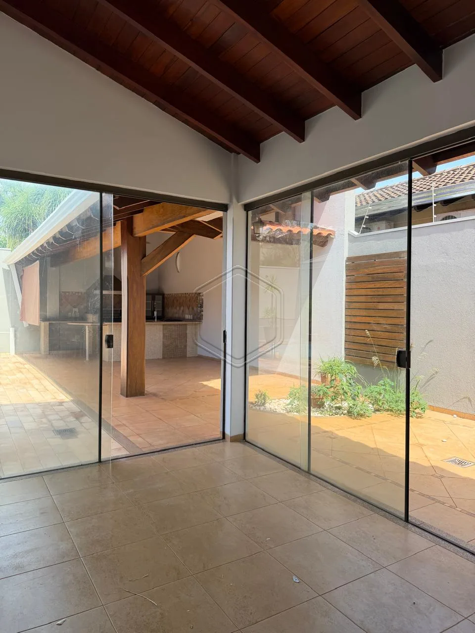Comprar Casa Residencial / Padr&atilde;o em Dourados R$ 950.000,00 - Foto 10