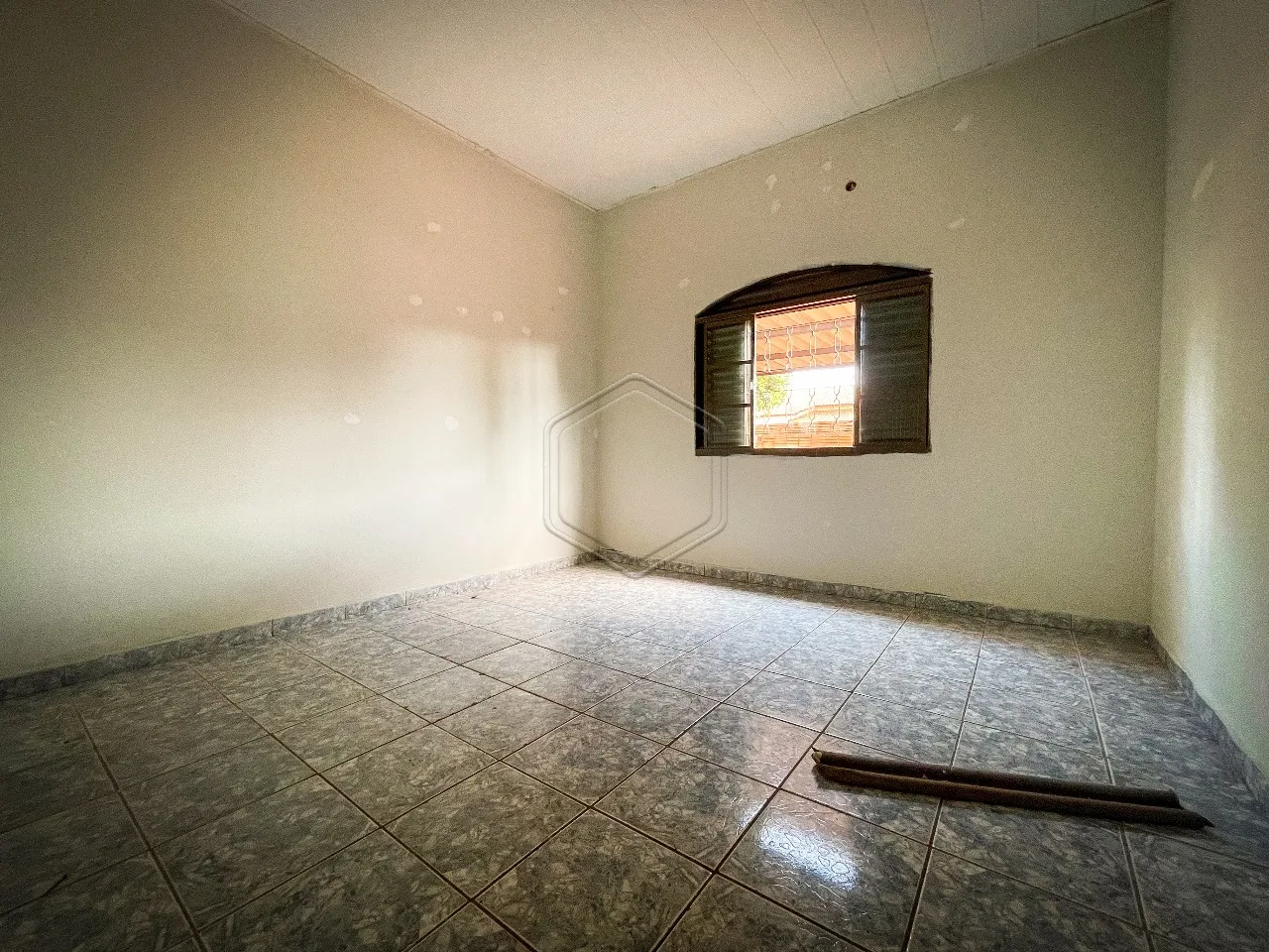 Comprar Casa Residencial / Padr&atilde;o em Dourados R$ 350.000,00 - Foto 3