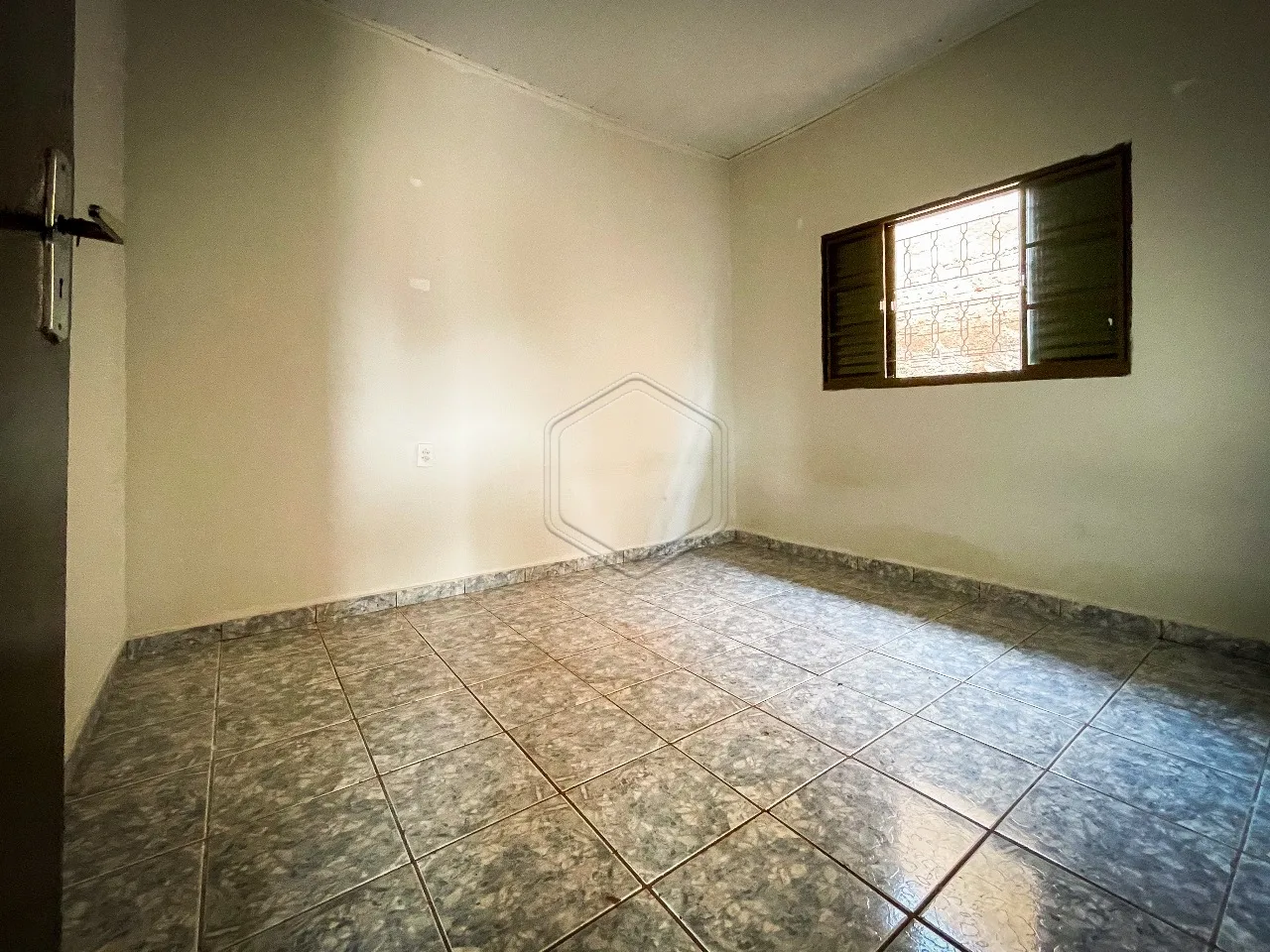 Comprar Casa Residencial / Padr&atilde;o em Dourados R$ 350.000,00 - Foto 5