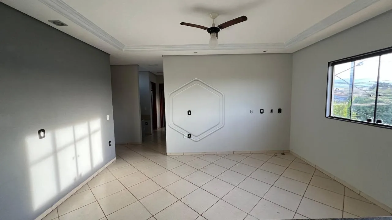 Alugar Casa Residencial / Sobrado em Dourados R$ 2.500,00 - Foto 3