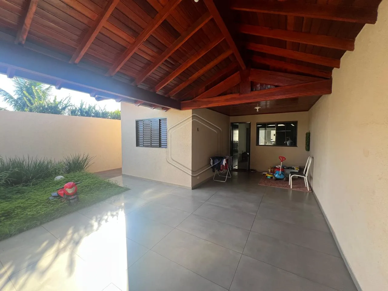 Comprar Casa Residencial / Padr&atilde;o em Dourados R$ 350.000,00 - Foto 9