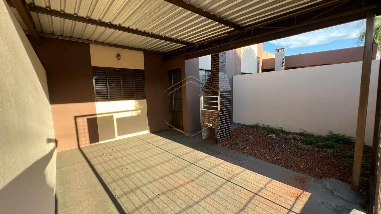 Alugar Casa Residencial / Padr&atilde;o em Dourados R$ 1.350,00 - Foto 2
