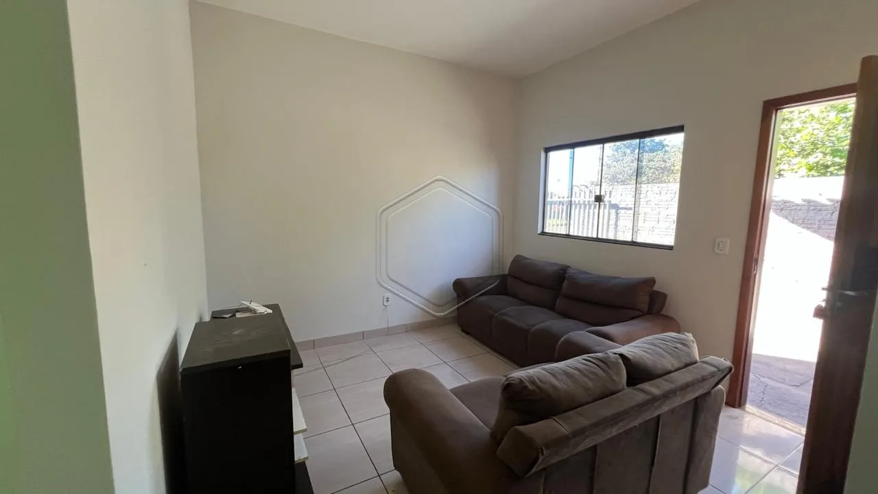 Alugar Casa Residencial / Padr&atilde;o em Dourados R$ 2.200,00 - Foto 3