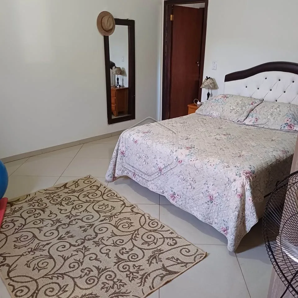 Comprar Casa Residencial / Padr&atilde;o em Dourados R$ 470.000,00 - Foto 8