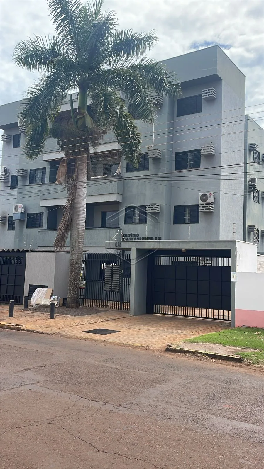 Comprar Apartamento / Padr&atilde;o em Condom&iacute;nio em Dourados R$ 280.000,00 - Foto 1