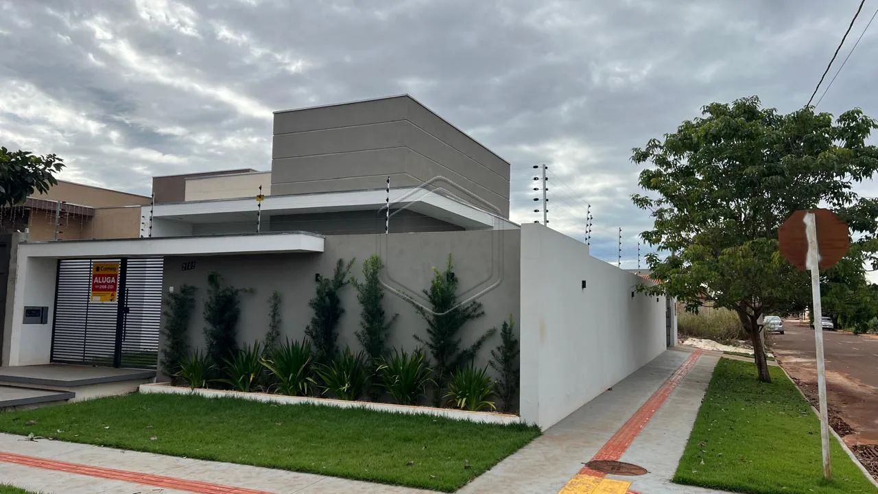 Alugar Casa Residencial / Padr&atilde;o em Dourados R$ 2.650,00 - Foto 1