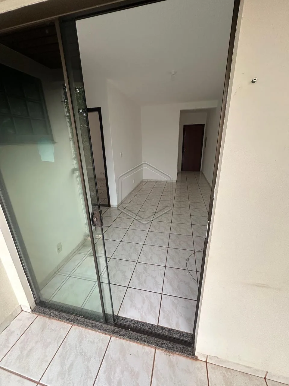 Comprar Apartamento / Padr&atilde;o em Condom&iacute;nio em Dourados R$ 290.000,00 - Foto 5