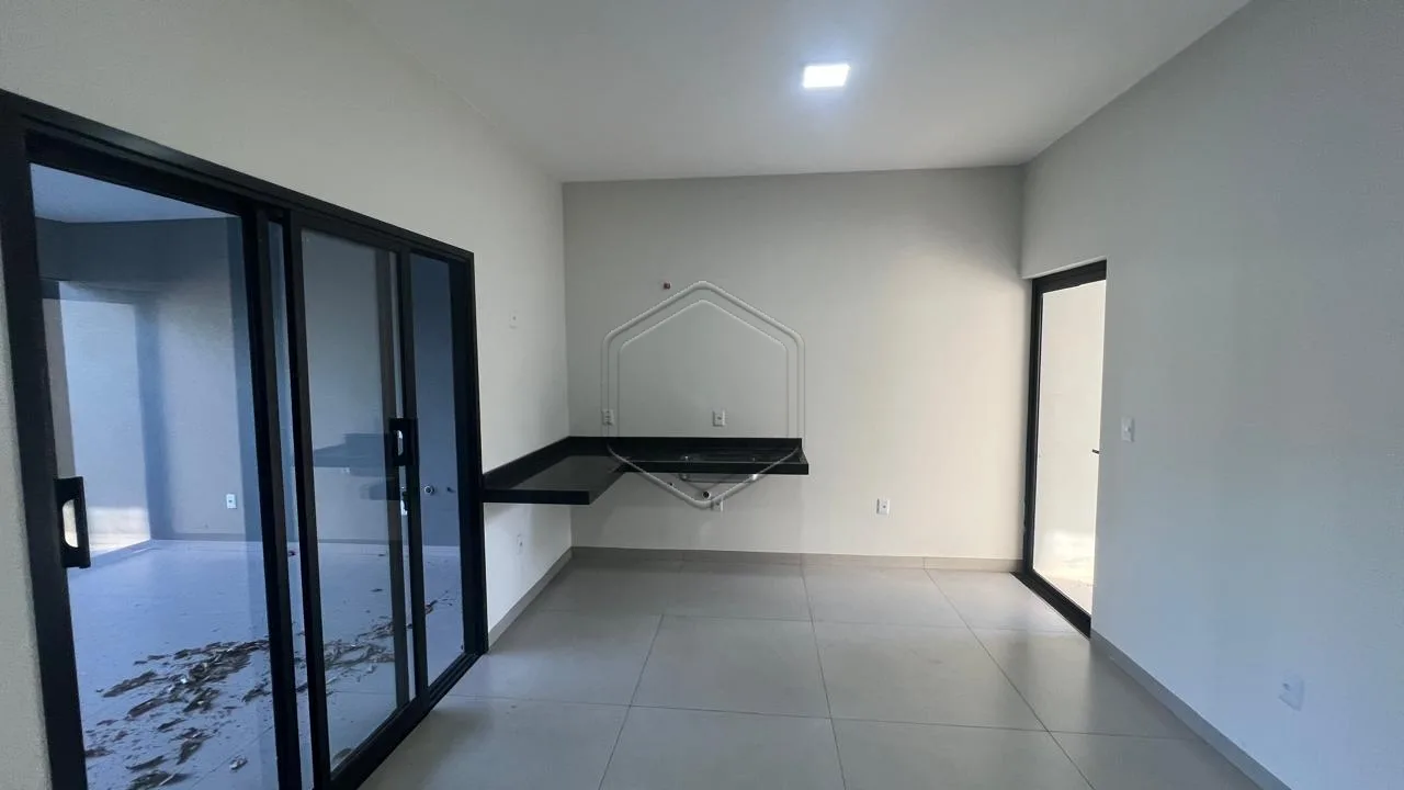 Alugar Casa Residencial / Padr&atilde;o em Dourados R$ 2.500,00 - Foto 4