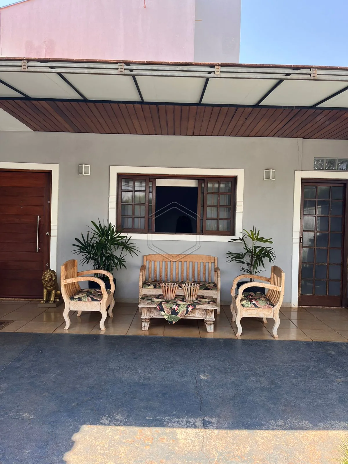 Comprar Casa Residencial / Sobrado em Dourados R$ 800.000,00 - Foto 2
