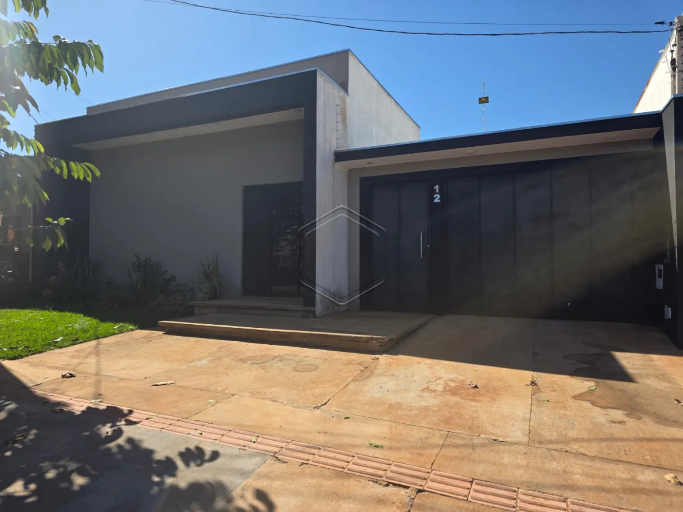Comprar Casa Residencial / Padr&atilde;o em Dourados R$ 440.000,00 - Foto 1