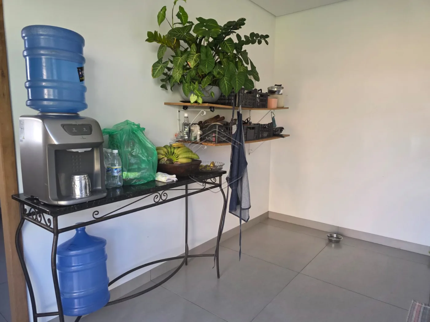 Comprar Casa Residencial / Padr&atilde;o em Dourados R$ 440.000,00 - Foto 6