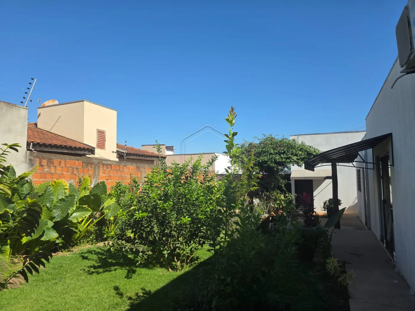 Comprar Casa Residencial / Padr&atilde;o em Dourados R$ 440.000,00 - Foto 21