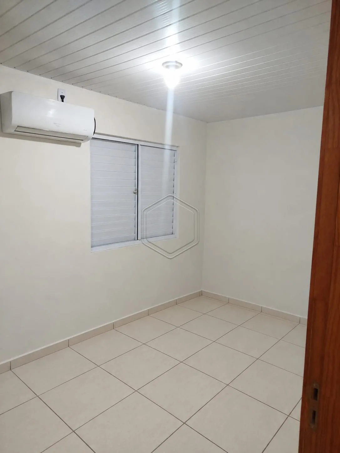 Comprar Casa Residencial / Padr&atilde;o em Dourados R$ 200.000,00 - Foto 9