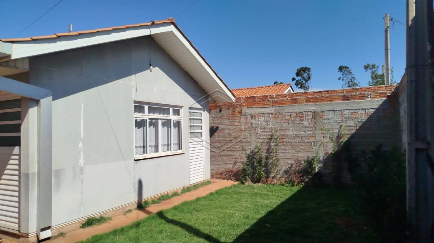 Comprar Casa Residencial / Padr&atilde;o em Dourados R$ 200.000,00 - Foto 2