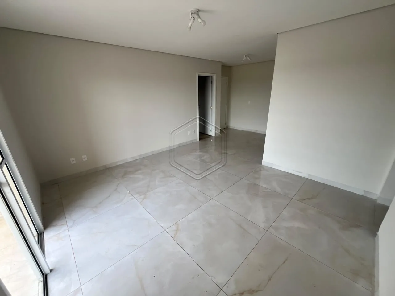 Alugar Apartamento / Padr&atilde;o em Condom&iacute;nio em Dourados R$ 2.300,00 - Foto 3