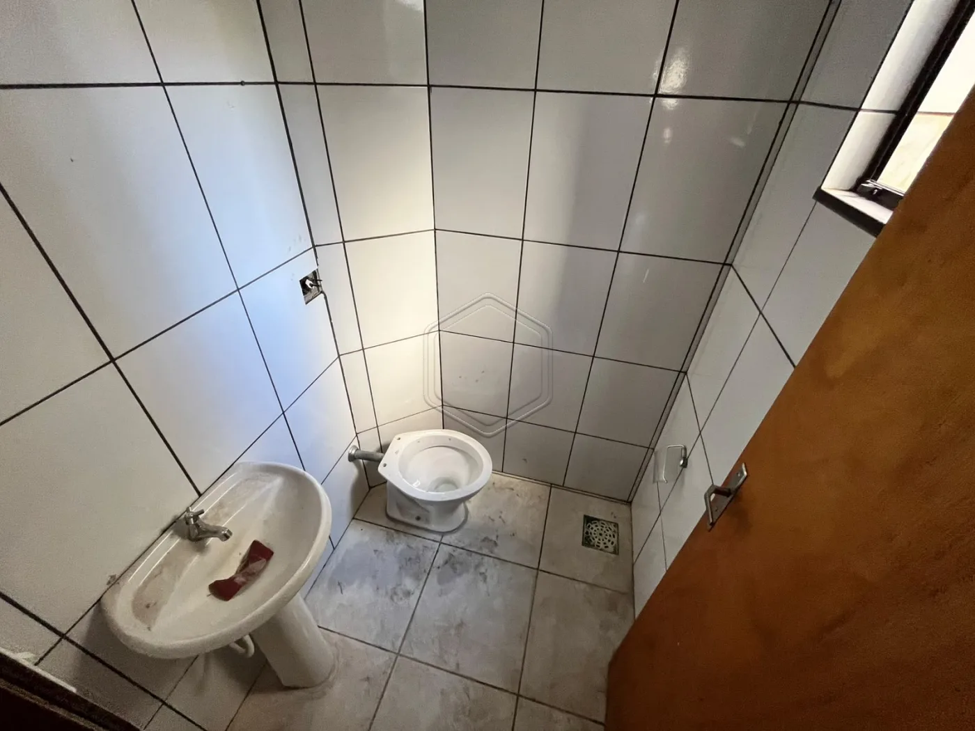 Alugar Casa Residencial / Sobrado em Dourados R$ 1.700,00 - Foto 6