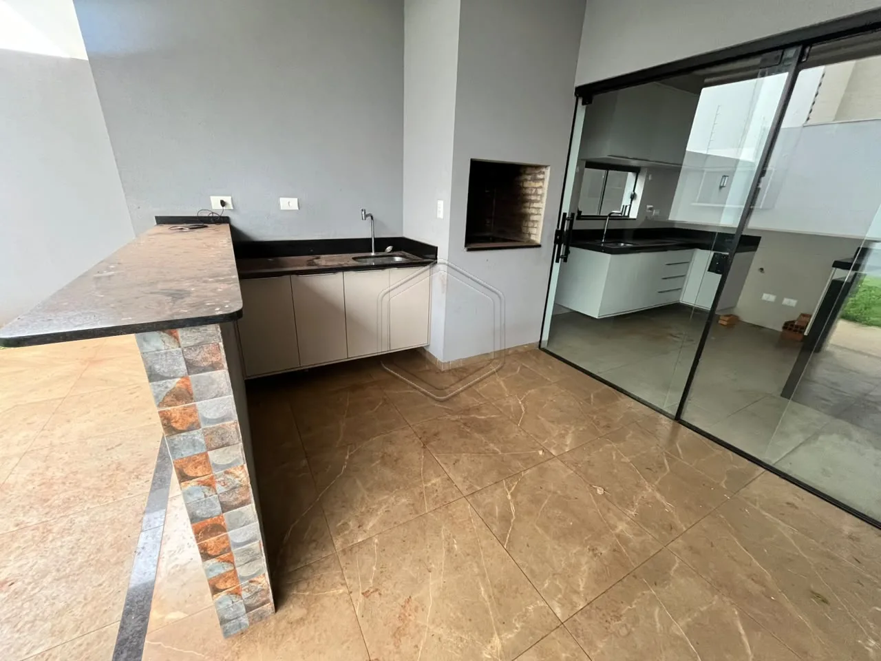 Alugar Casa Residencial / Sobrado em Dourados R$ 4.000,00 - Foto 8