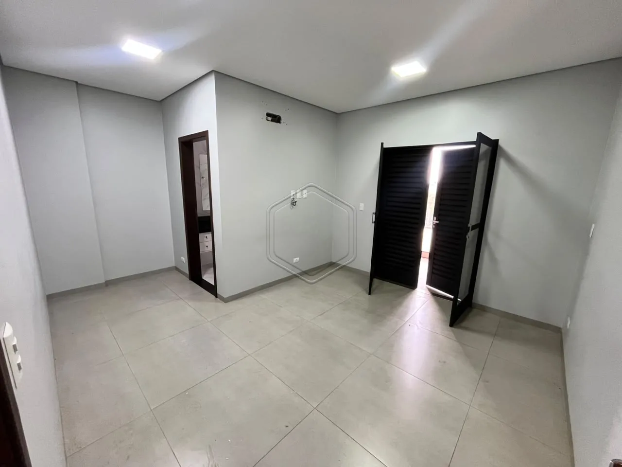 Alugar Casa Residencial / Sobrado em Dourados R$ 4.000,00 - Foto 11