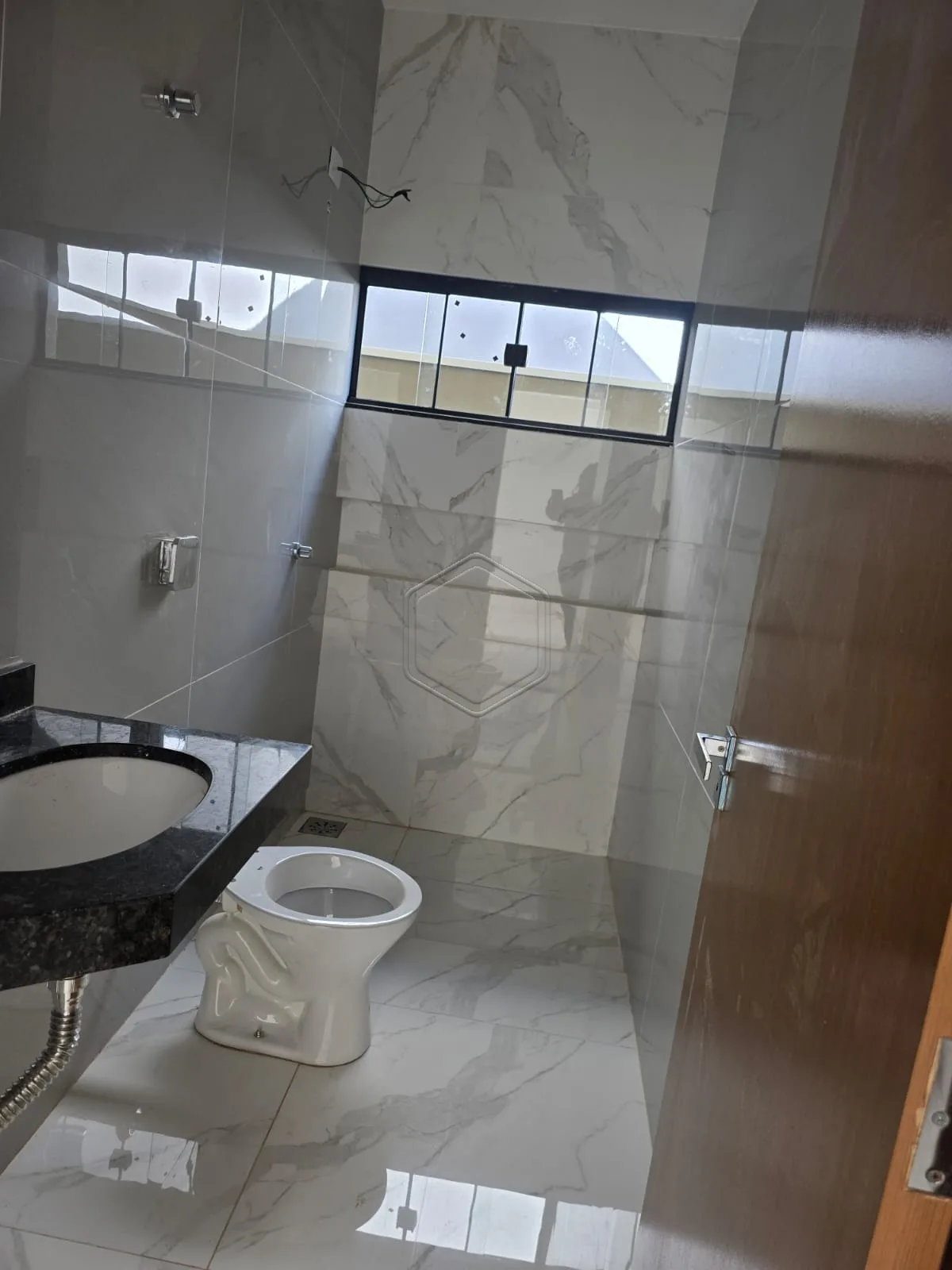 Comprar Casa Residencial / Padr&atilde;o em Dourados R$ 460.000,00 - Foto 8
