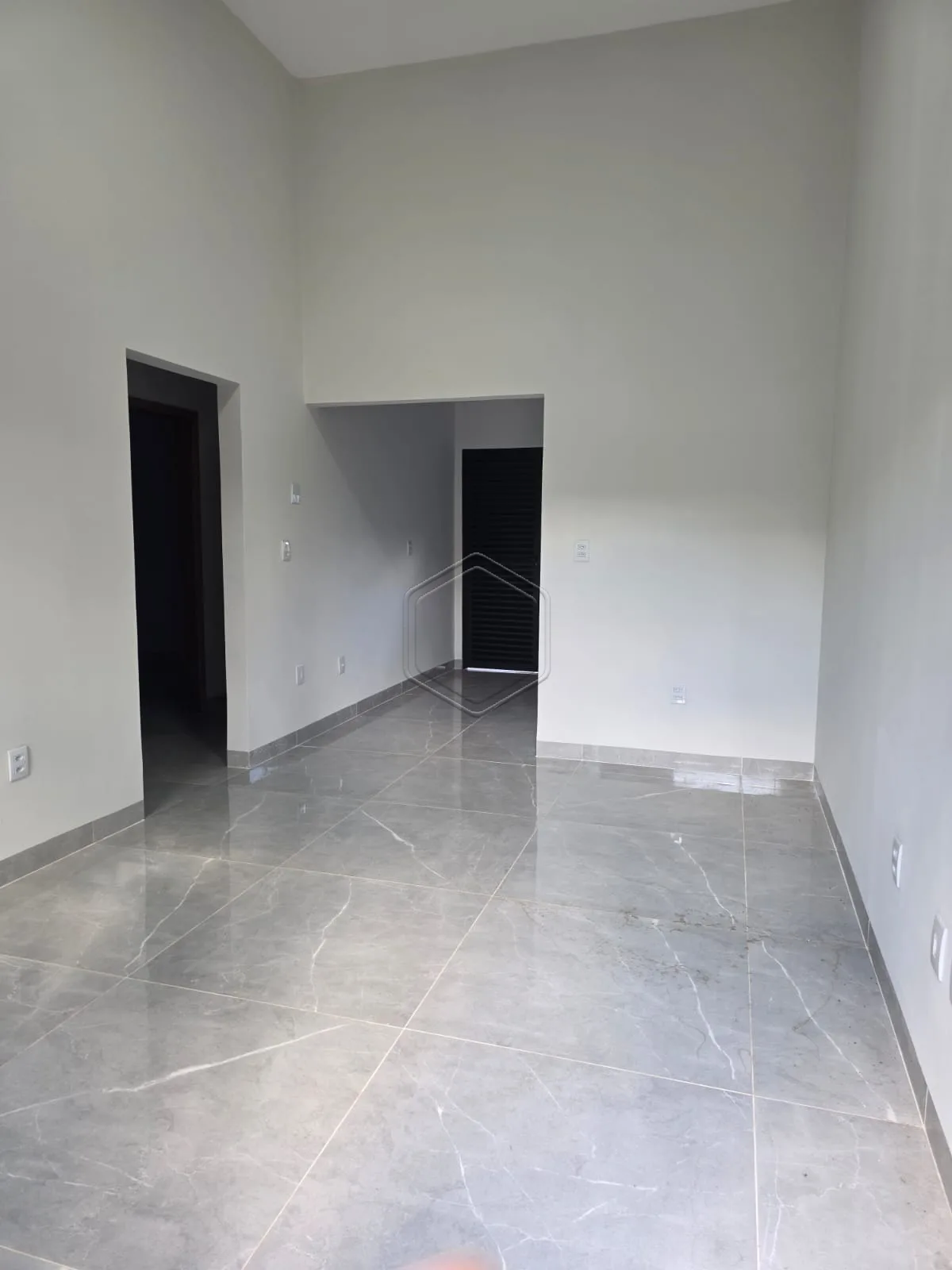 Comprar Casa Residencial / Padr&atilde;o em Dourados R$ 460.000,00 - Foto 8