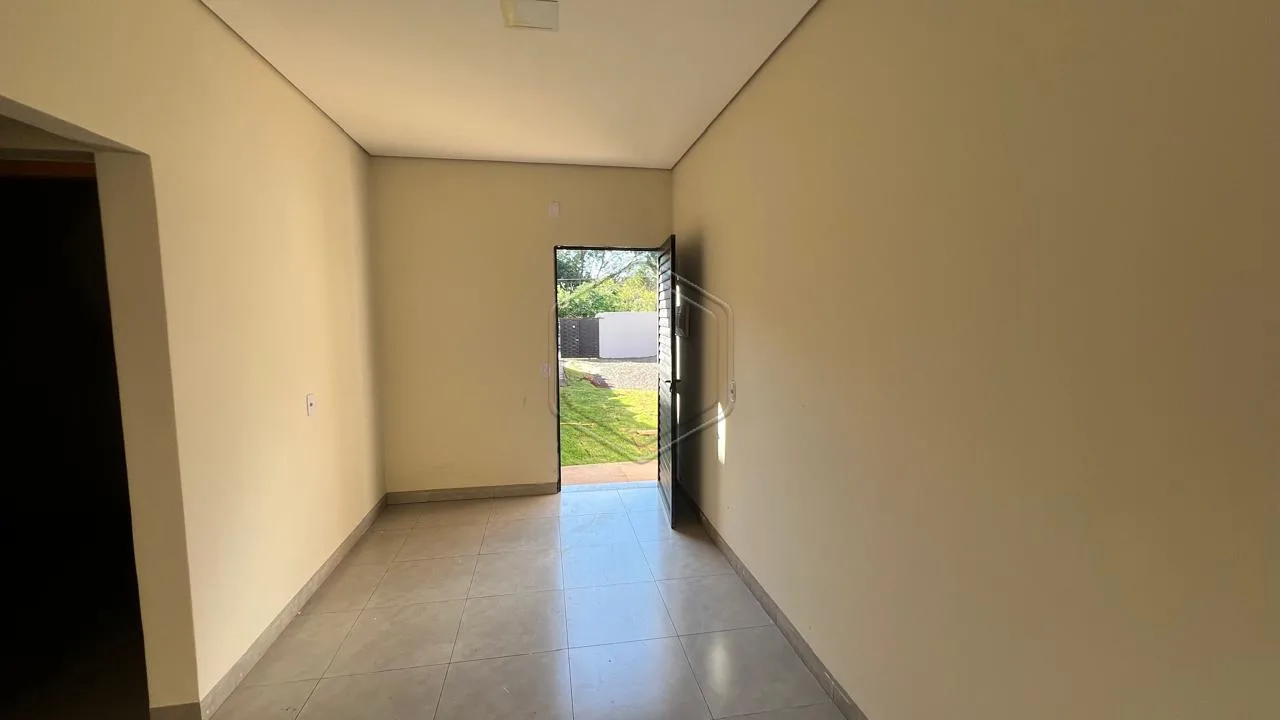 Alugar Casa Residencial / Padr&atilde;o em Dourados R$ 1.000,00 - Foto 3