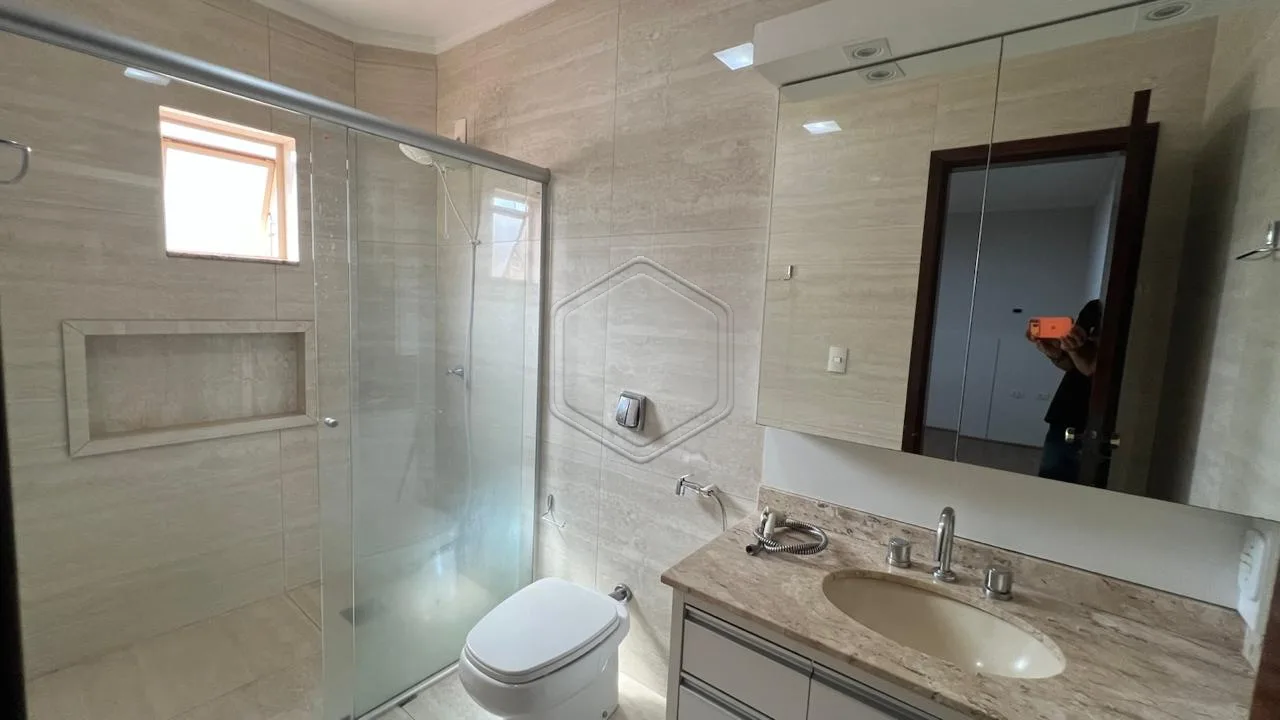 Alugar Apartamento / Padr&atilde;o em Condom&iacute;nio em Dourados R$ 2.800,00 - Foto 8