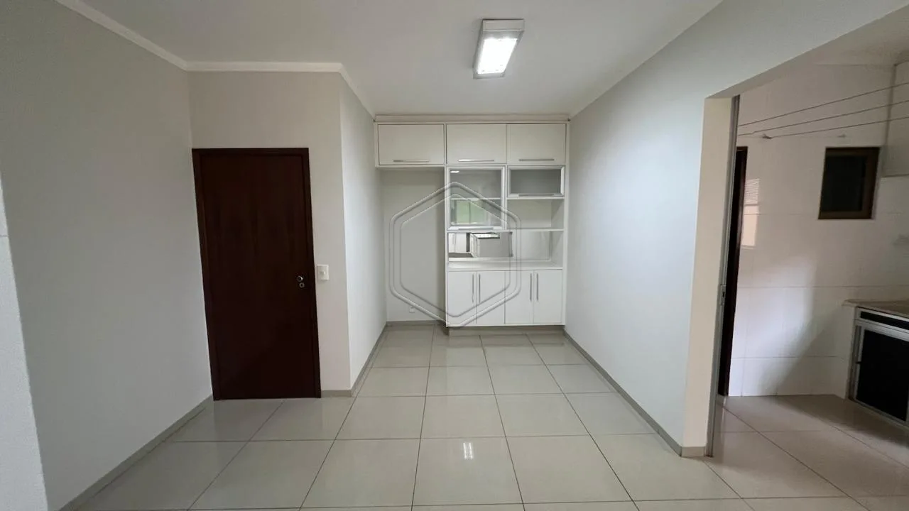Alugar Apartamento / Padr&atilde;o em Condom&iacute;nio em Dourados R$ 2.800,00 - Foto 9