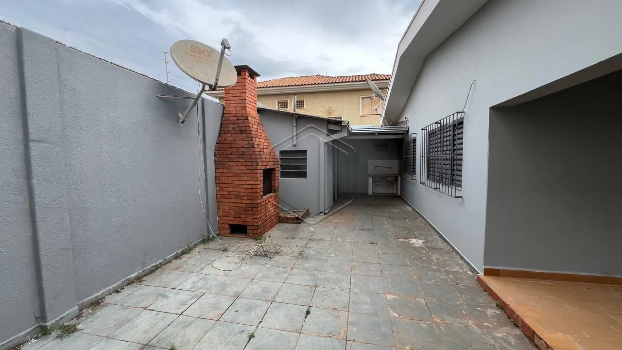 Alugar Comercial / Casa em Dourados R$ 3.800,00 - Foto 13