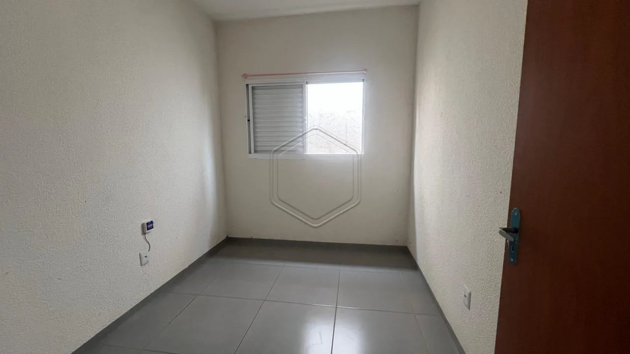 Alugar Casa Residencial / Padr&atilde;o em Dourados R$ 1.100,00 - Foto 5