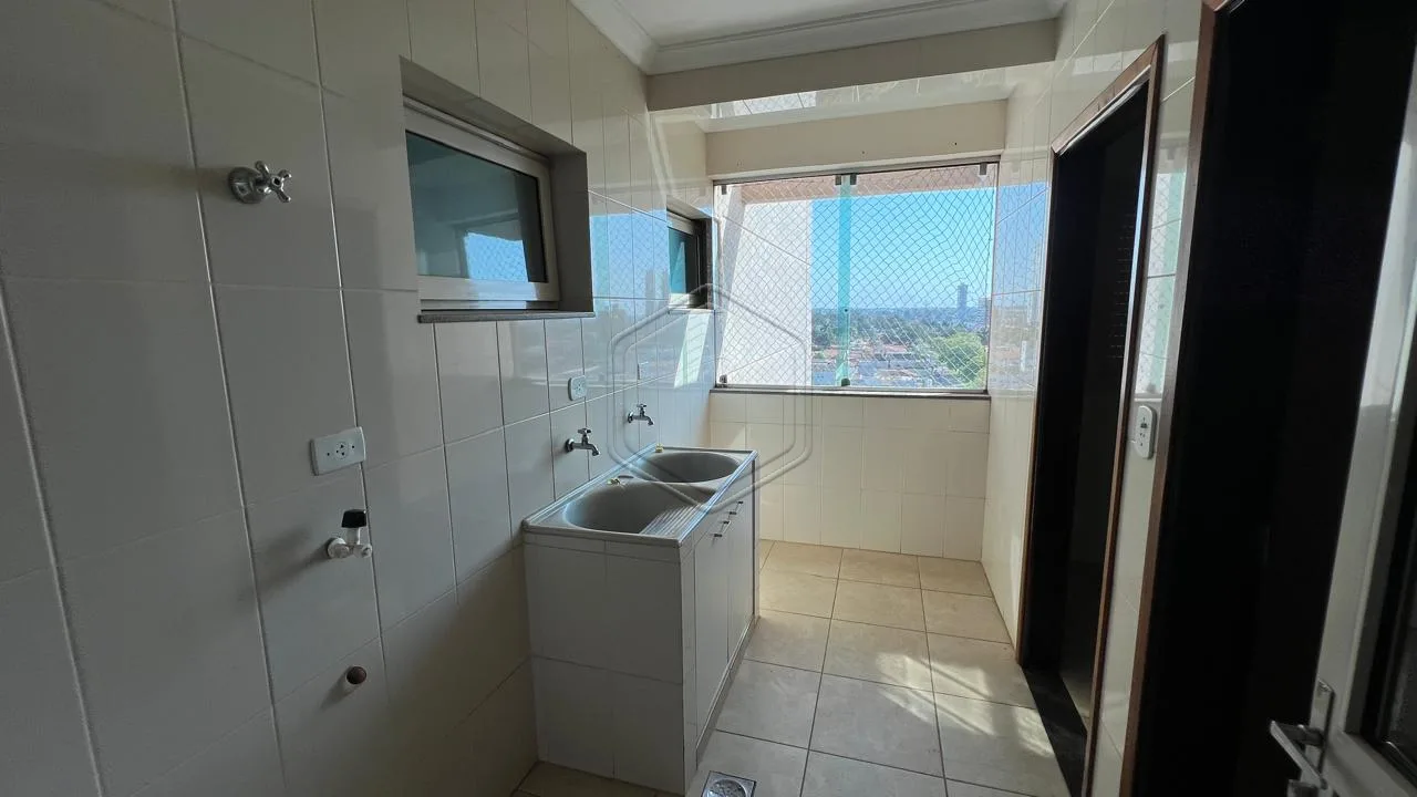 Alugar Apartamento / Luxo em Condom&iacute;nio em Dourados R$ 2.500,00 - Foto 11