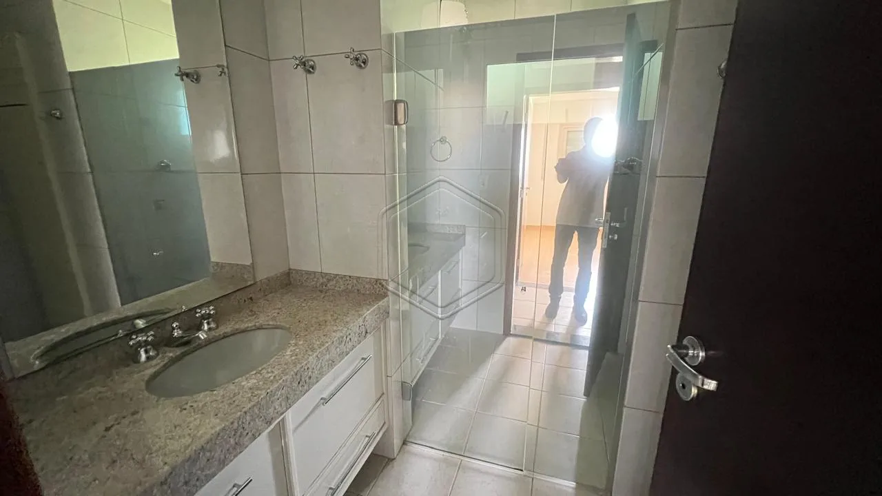 Alugar Apartamento / Luxo em Condom&iacute;nio em Dourados R$ 2.500,00 - Foto 10