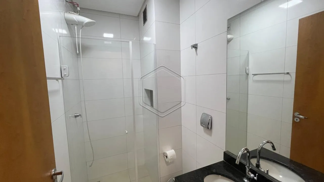 Alugar Apartamento / Padr&atilde;o em Condom&iacute;nio em Dourados R$ 1.600,00 - Foto 5