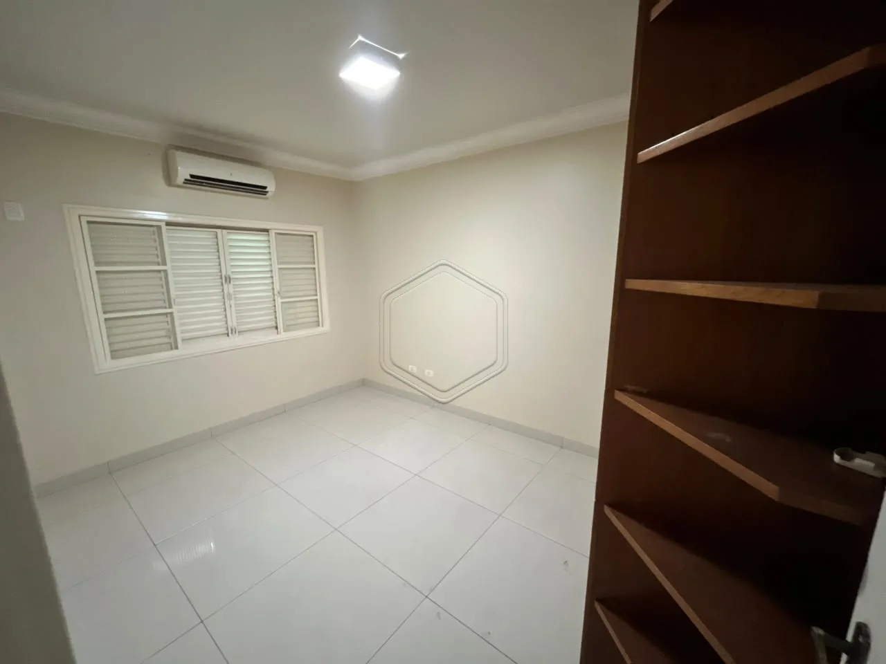 Alugar Casa Residencial / Padr&atilde;o em Dourados R$ 4.900,00 - Foto 7