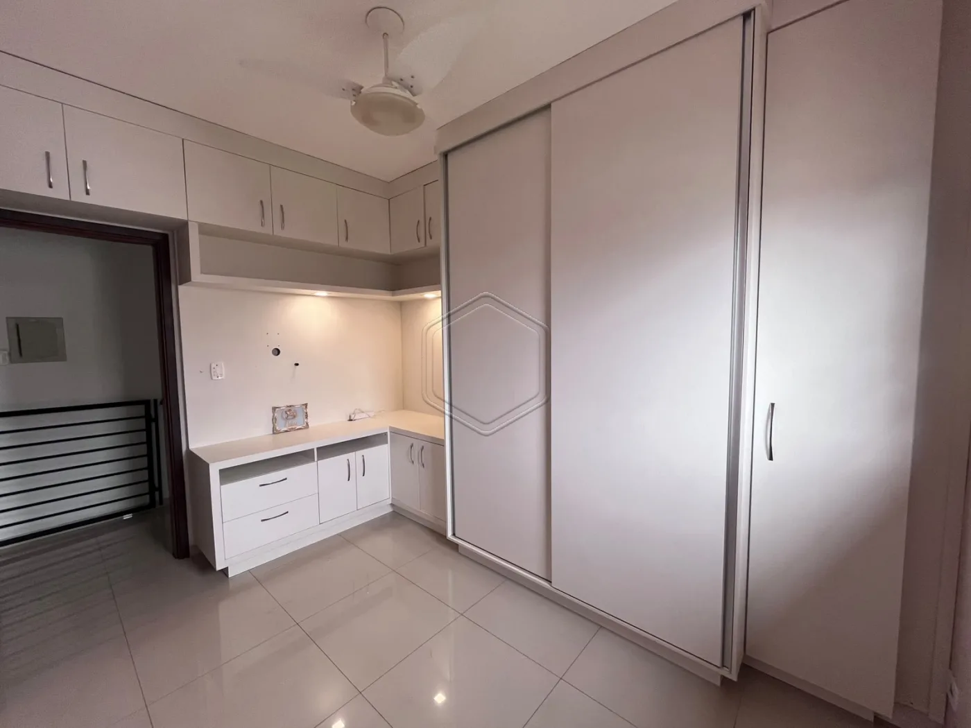 Comprar Casa Residencial / Sobrado em Dourados R$ 490.000,00 - Foto 12