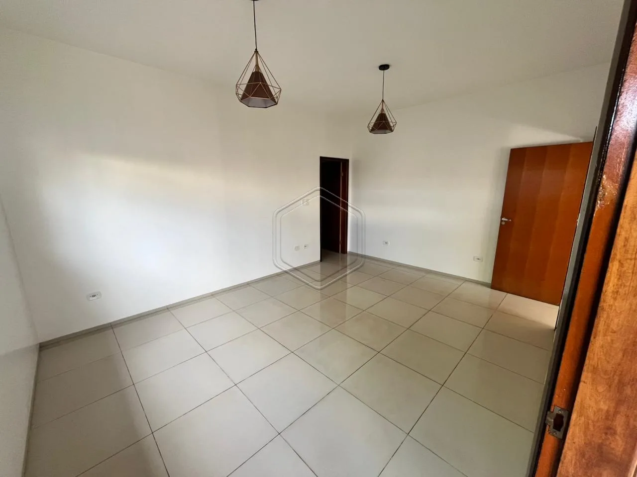 Alugar Casa Residencial / Padr&atilde;o em Dourados R$ 2.300,00 - Foto 4