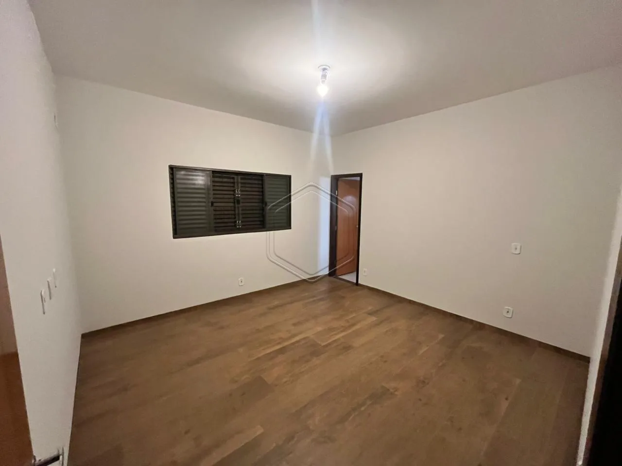 Alugar Casa Residencial / Padr&atilde;o em Dourados R$ 2.300,00 - Foto 6