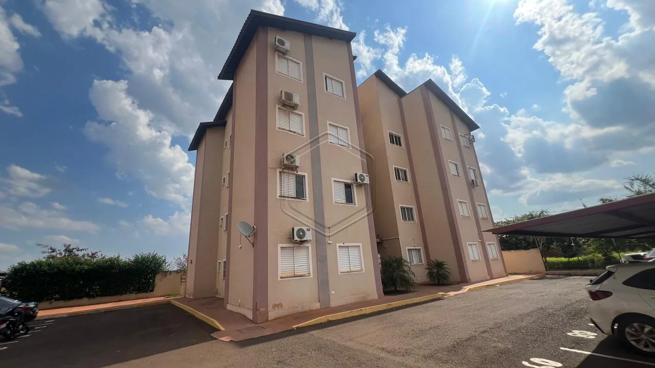 Alugar Apartamento / Padr&atilde;o em Condom&iacute;nio em Dourados R$ 1.500,00 - Foto 2