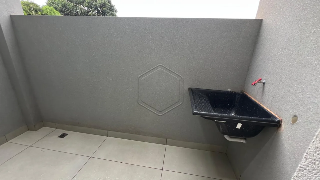 Alugar Casa Residencial / Sobrado em Dourados R$ 2.500,00 - Foto 11